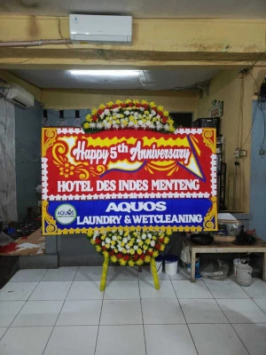 Papan Bunga di Sukanegara Pontang