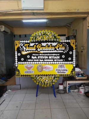 Papan Bunga di Sukanegara Pontang